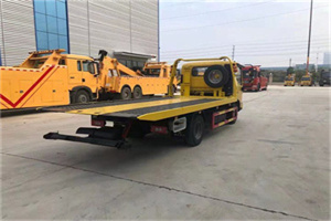 沅陵非事故拖车